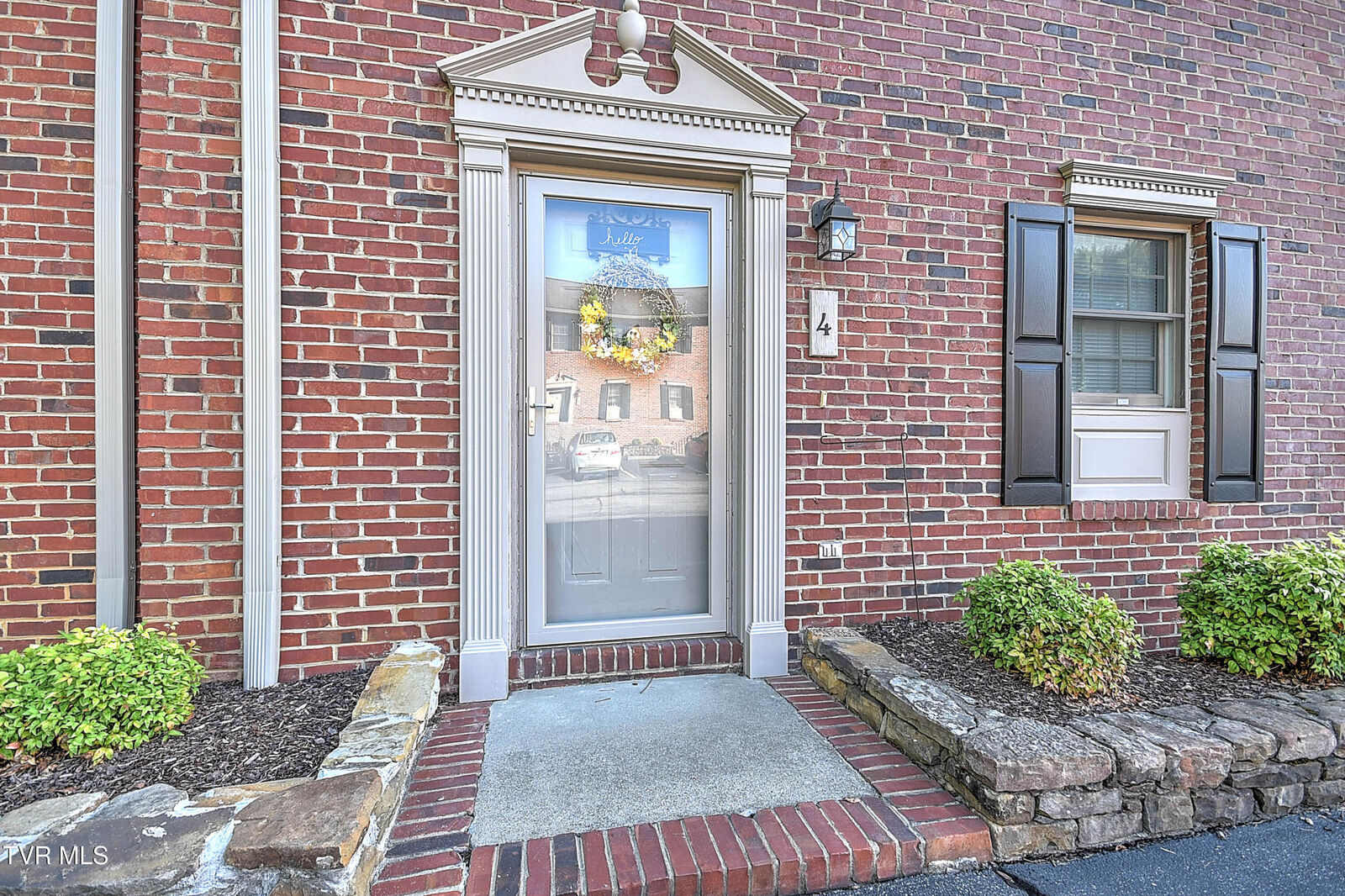 Property Photo:  1201 East 8 Th Avenue 4  TN 37601 