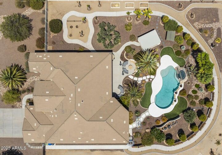 Property Photo:  10417 N 180th Drive  AZ 85355 