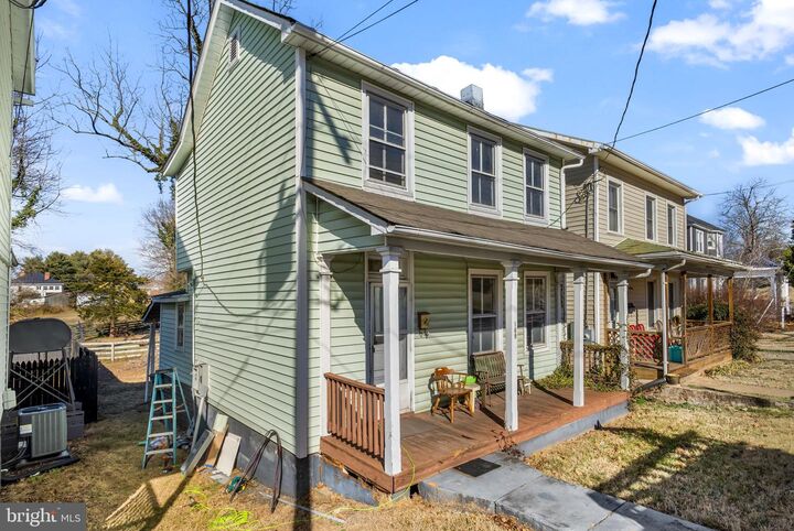 Property Photo:  169 E Main Street  VA 22960 