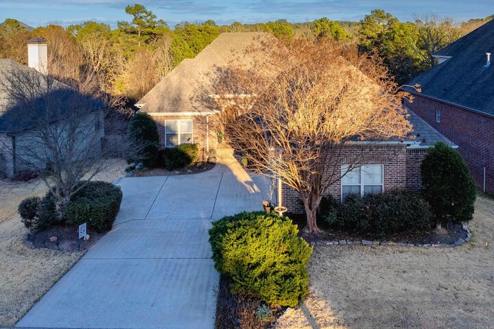 Property Photo:  9 Epernay Circle  AR 72223 