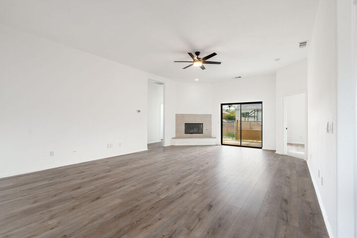 Property Photo:  16240 Avenida Rambla  CA 92240 