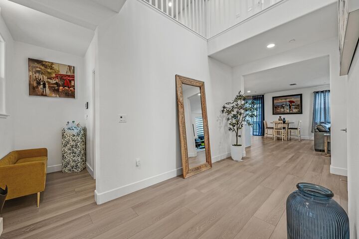 Property Photo:  2505 Mulholland Dr  CA 95330 