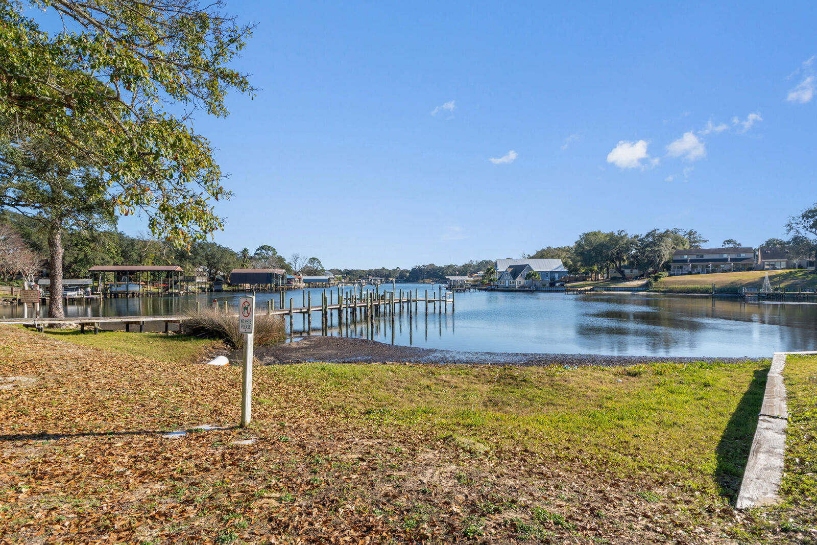 Property Photo:  210 Pelham Road Unit 220A  FL 32547 