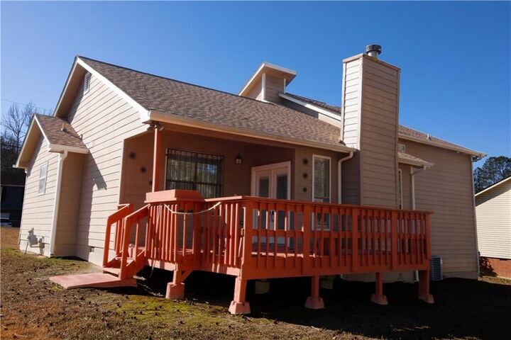 Property Photo:  3325 Estate Lake Drive  GA 30213 