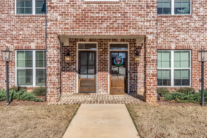 Property Photo: 111 Guest Dr #702 MS 39759