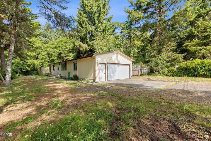 Property Photo:  7502 S Coast Highway  OR 97366 