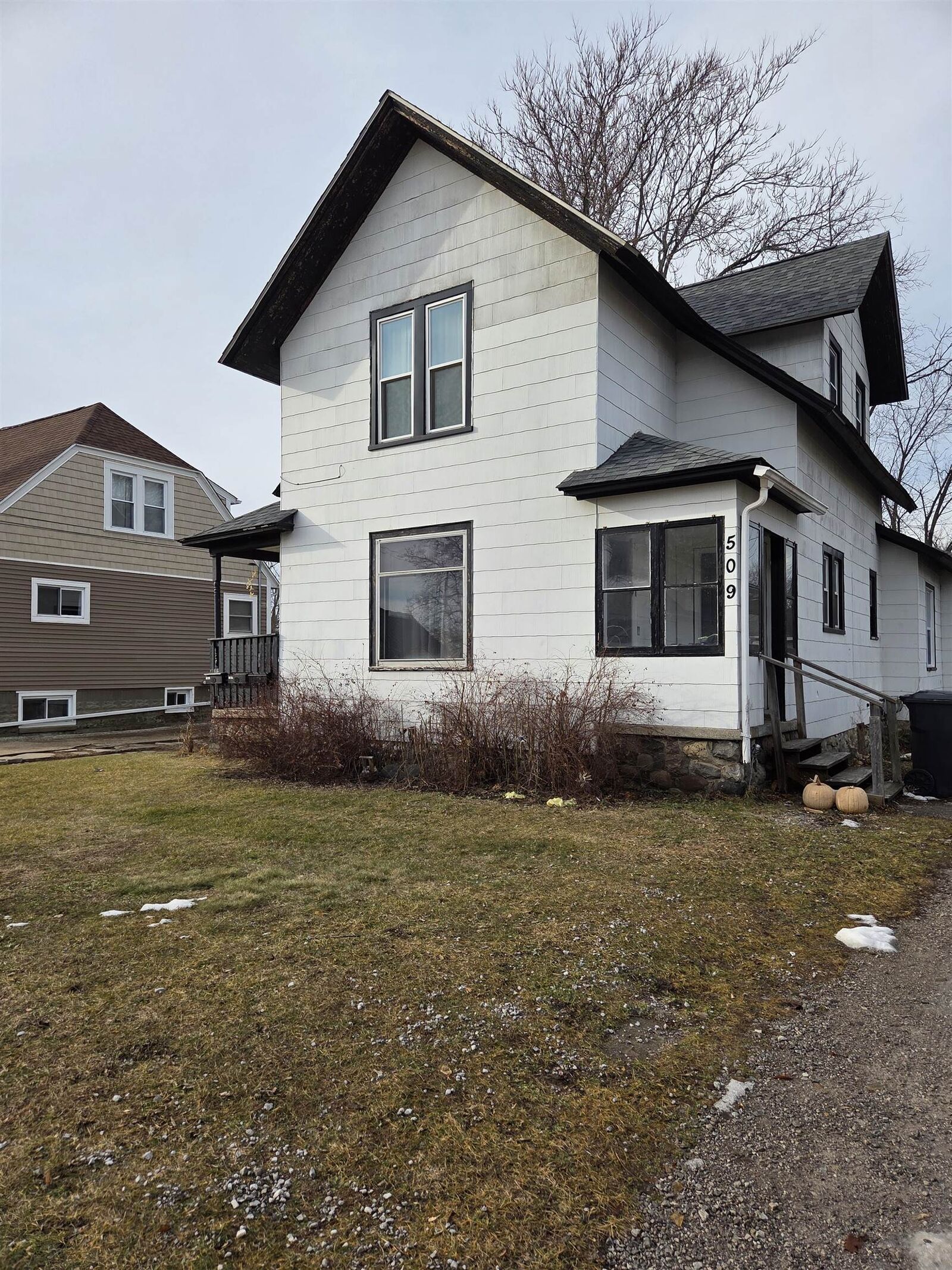 Property Photo:  509 Ashman  MI 48640 