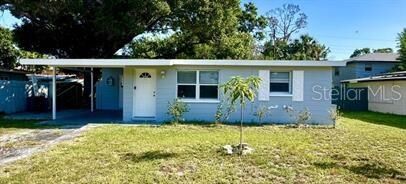 Property Photo:  6537 65th Avenue N  FL 33781 
