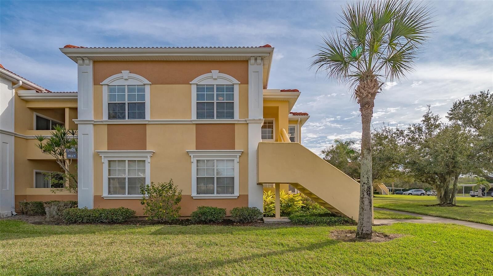 Property Photo:  1020 Villagio Circle 204  FL 34237 