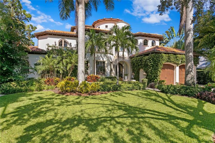 Property Photo: 25 W Spanish Main Street FL 33609