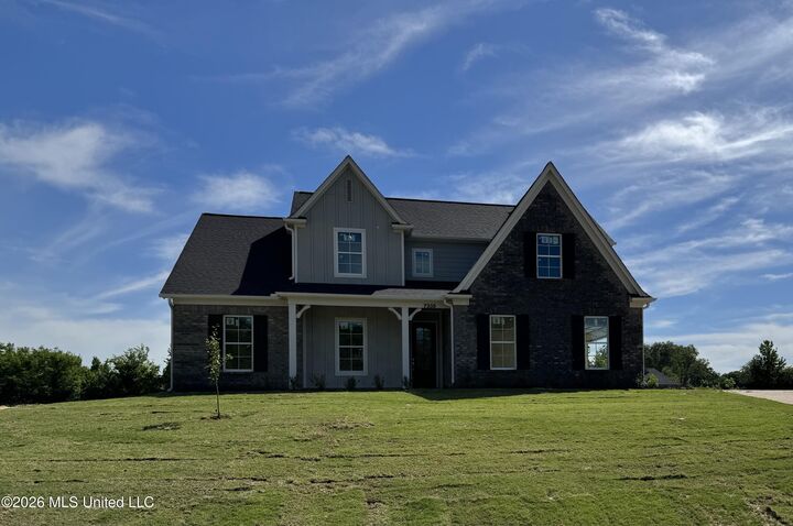 Property Photo:  7335 Newbury Drive  MS 38654 