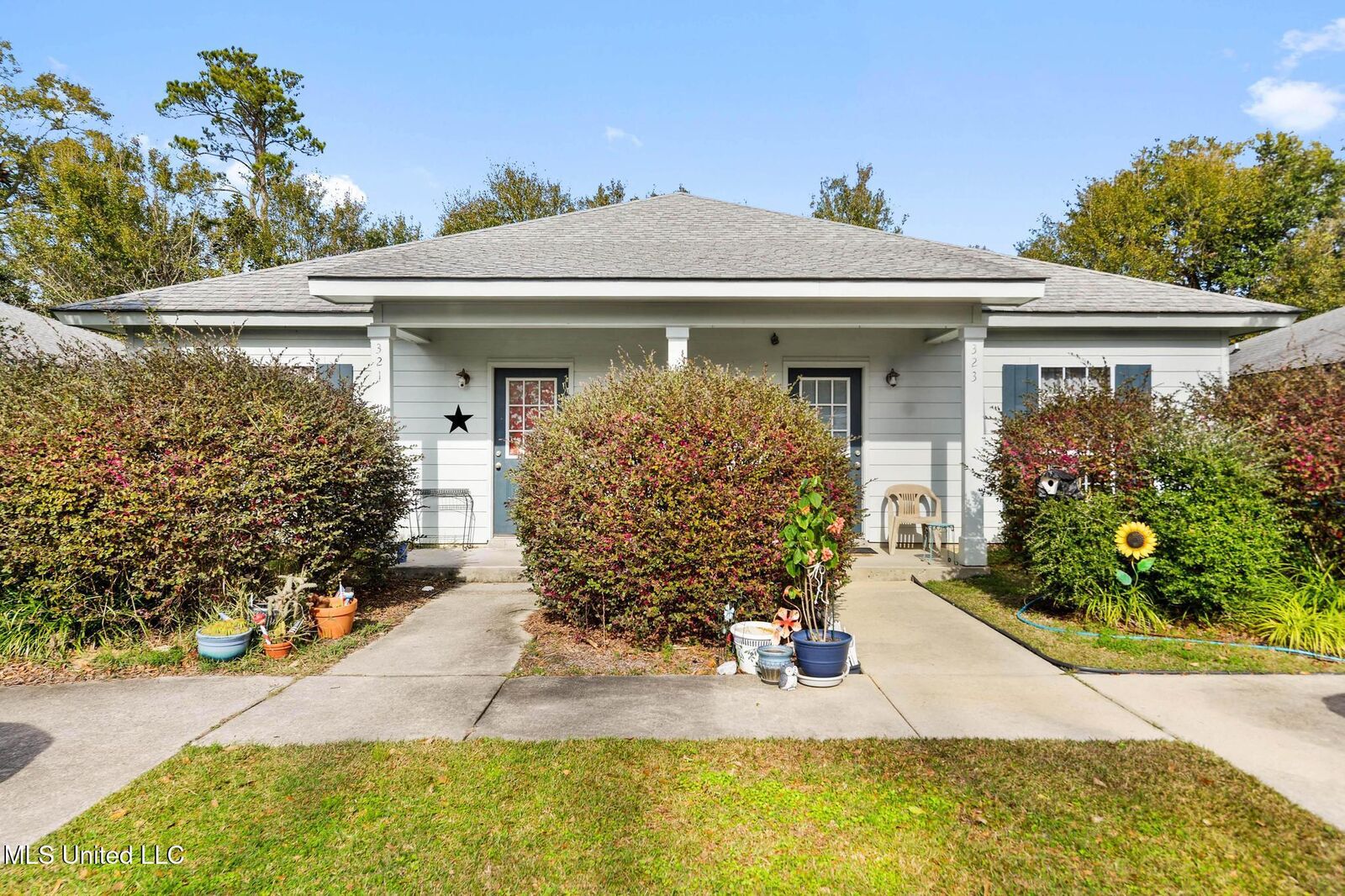 Property Photo:  321/323 Ruella Street  MS 39520 