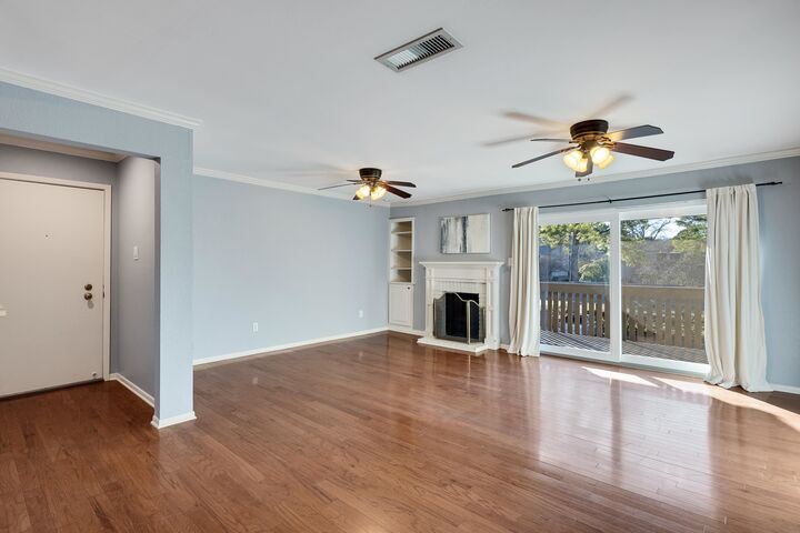 Property Photo:  846 Thistledown Dr 2  TN 38117 