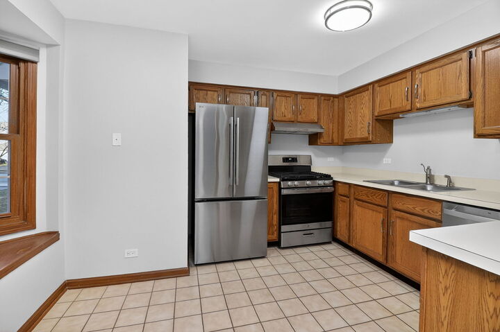 Property Photo:  5444 Ashbrook Place  IL 60515 