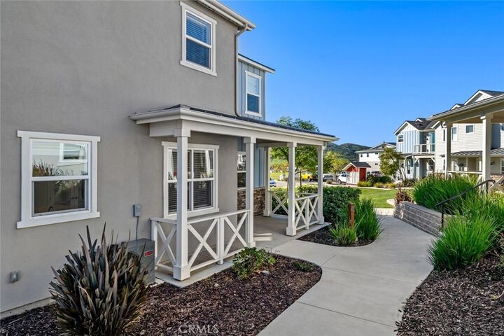 Property Photo: 3816 Hatchery Lane 1 CA 93401