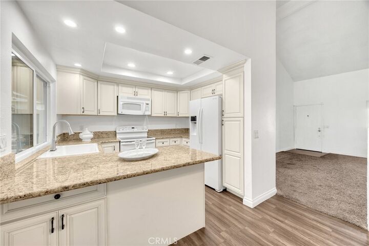 Property Photo: 21141 Via Canon CA 92887