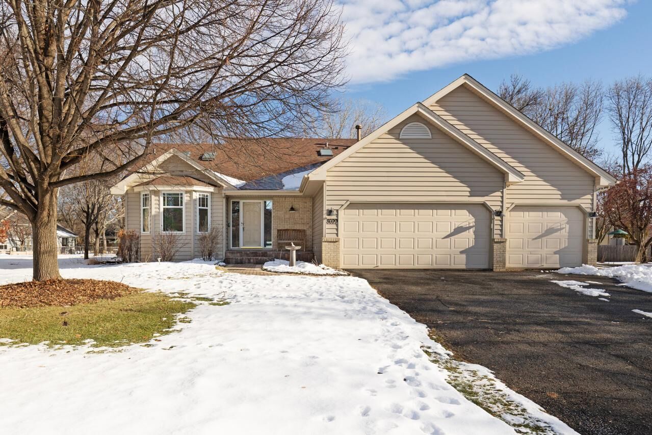 Property Photo: 8699 Mary Jane Circle MN 55317