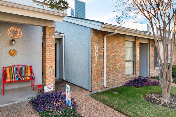 Property Photo:  17490 Meandering Way 804  TX 75252 