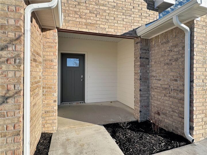 Property Photo:  404 Greer Street  AR 72751 