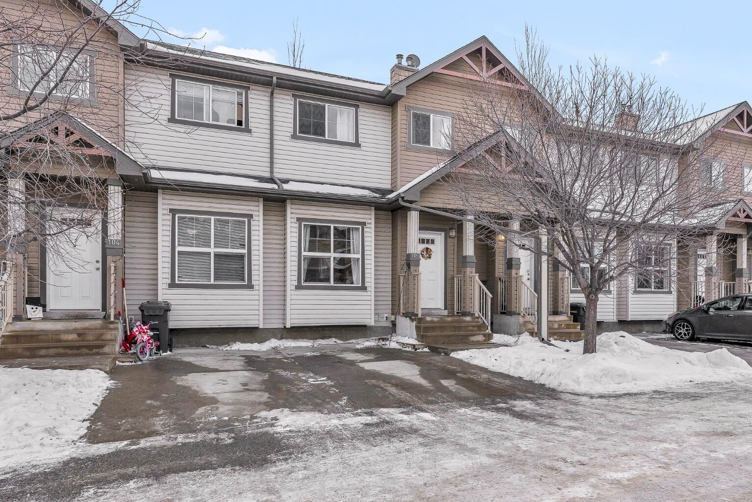 Photo de la propriété:  106 Ranch Ridge Meadow  AB T1P 0A9 