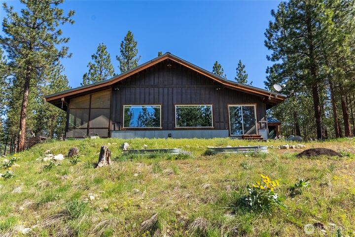 Property Photo:  21  Twin Lakes Drive  WA 98862 