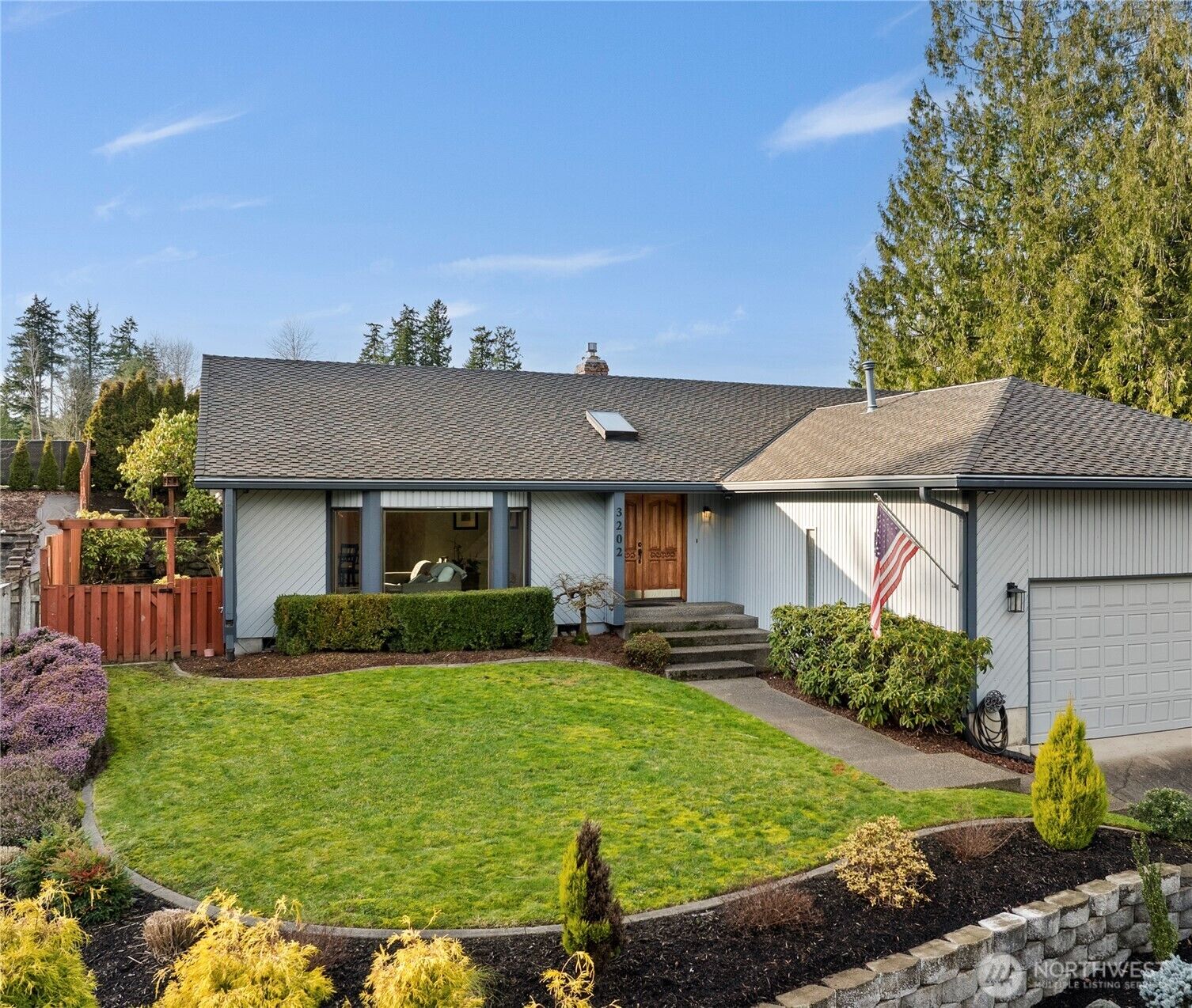 Property Photo: 3202 21st Street Pl SE WA 98374