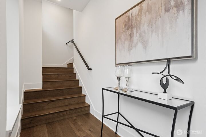 Property Photo:  12237  137th Place NE 2806  WA 98052 