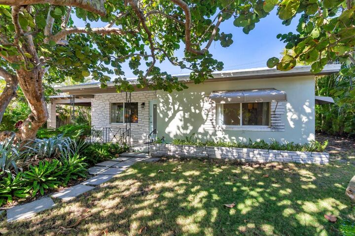 Property Photo:  729 Flamingo Drive  FL 33401 