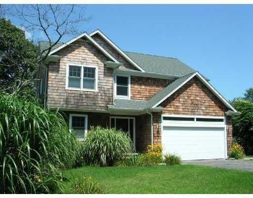 Property Photo:  44 Mast Street  RI 02835 