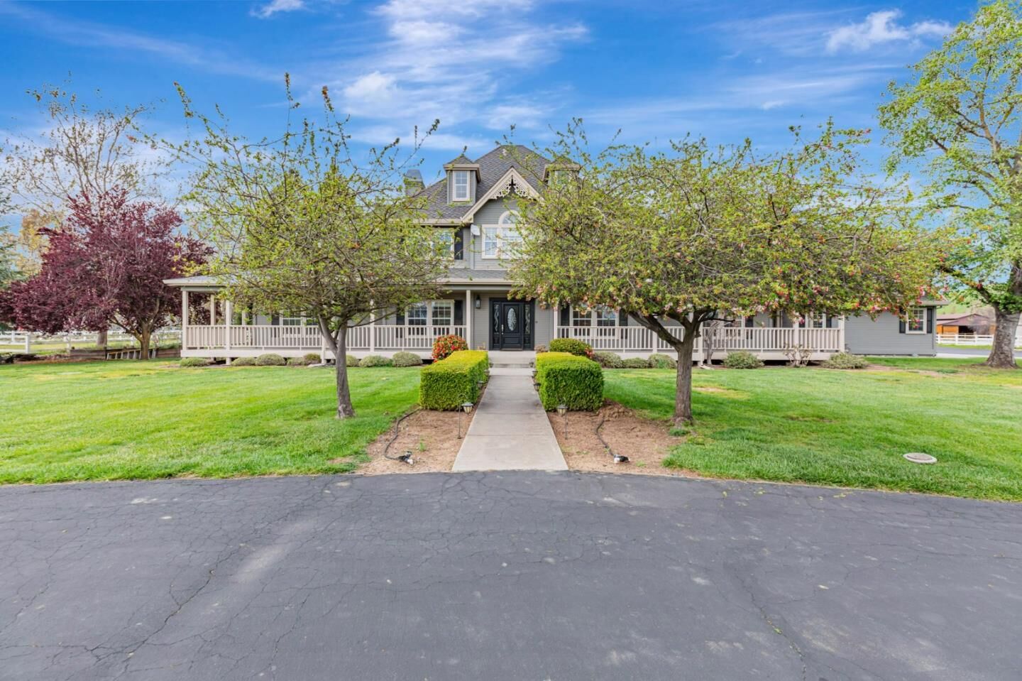 Property Photo:  560 Tevis Trail  CA 95023 