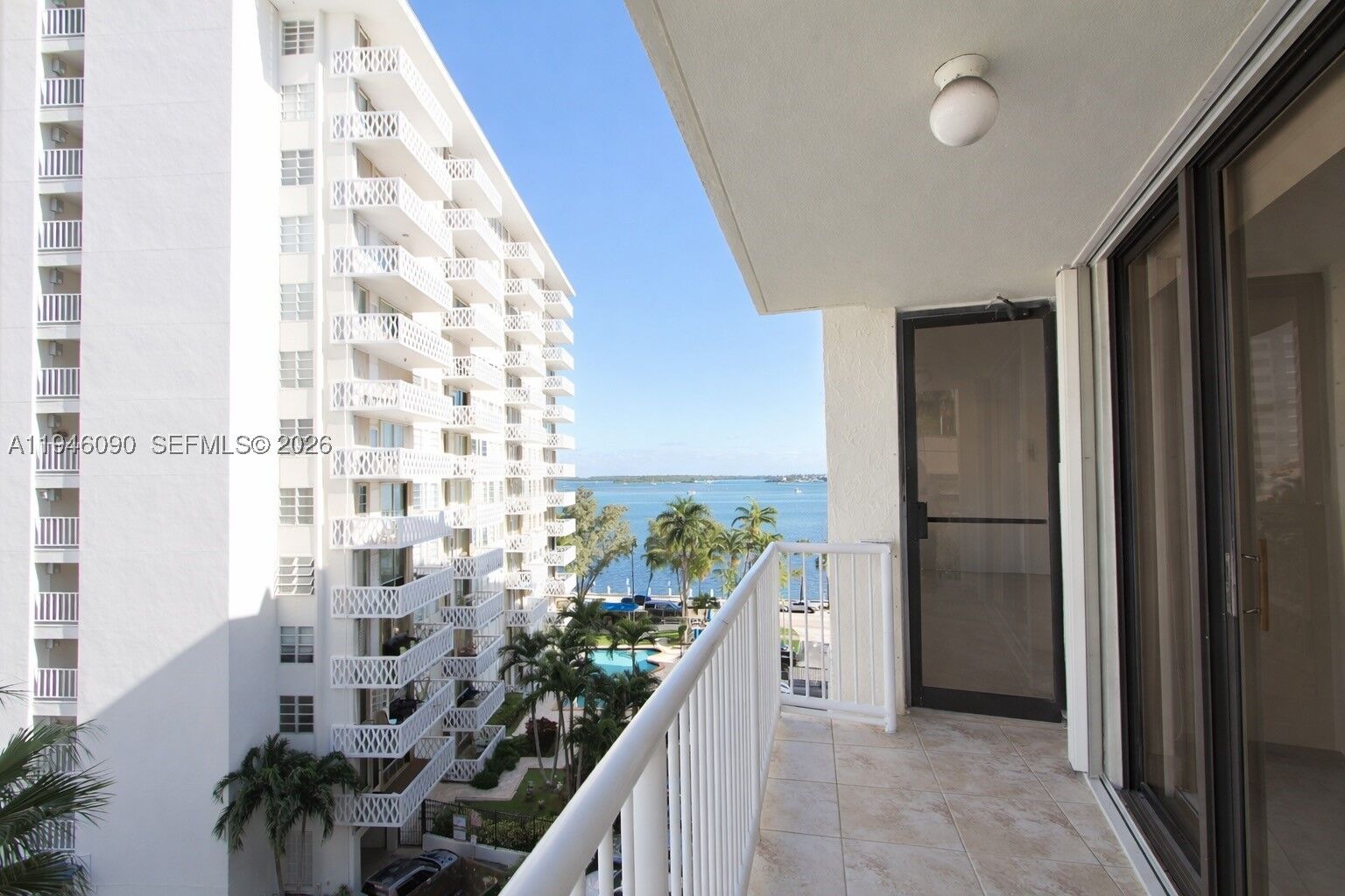 Property Photo:  1440 Brickell Bay Dr 709  FL 33131 