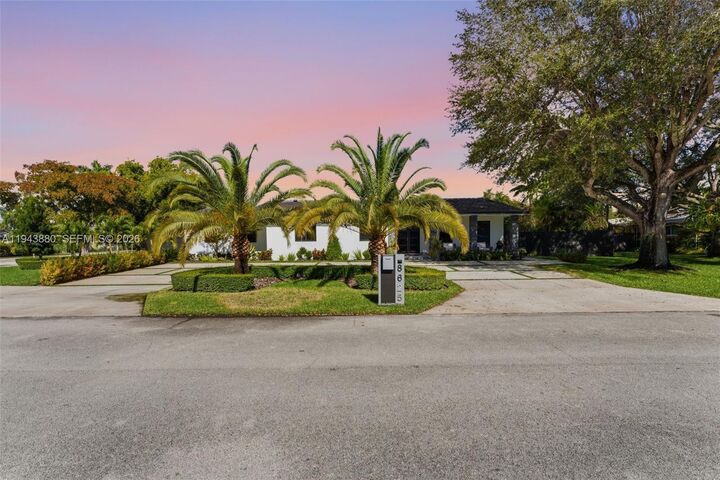 Property Photo:  8625 SW 147th St  FL 33158 