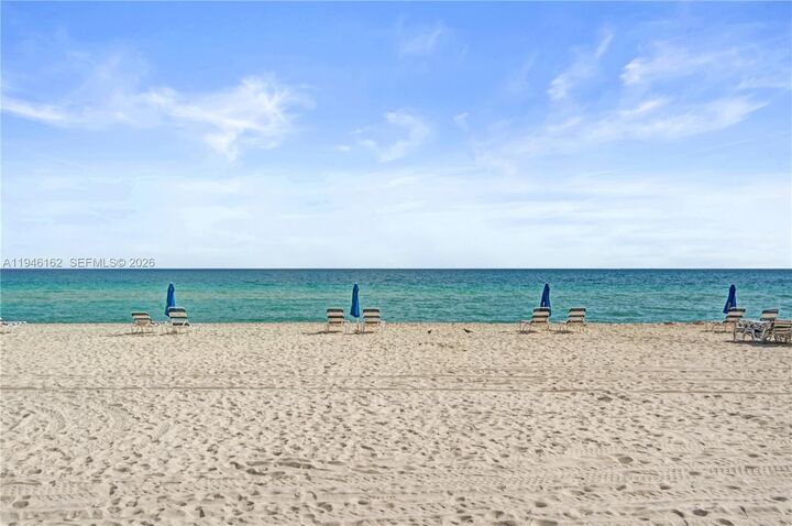 Property Photo:  5555 Collins Ave 14L  FL 33140 