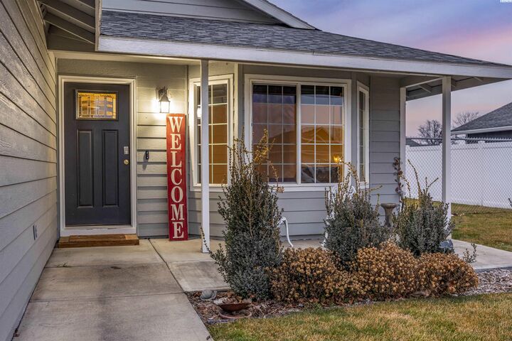 Property Photo:  7611 Thetis Drive  WA 99301 