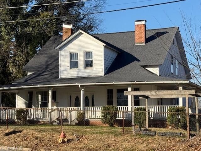 Property Photo:  302 Carter Street  NC 27025 