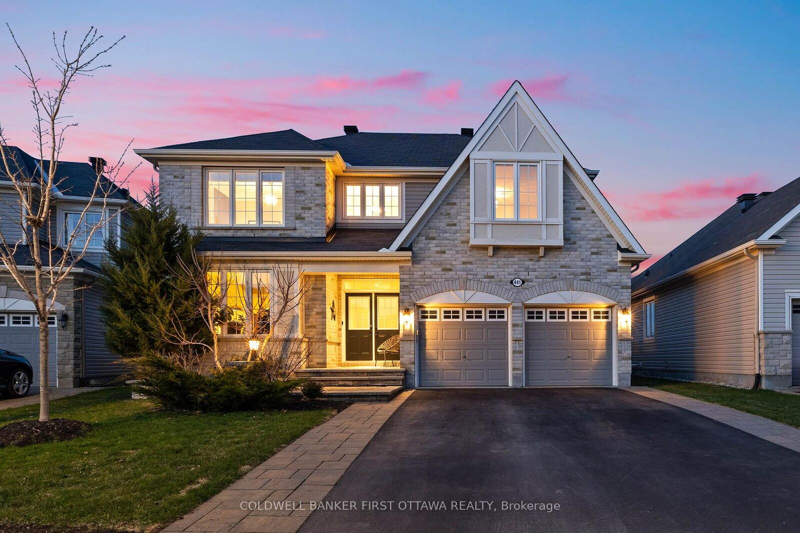 Property Photo:  441 Blackleaf Drive  ON K2J 5S7 