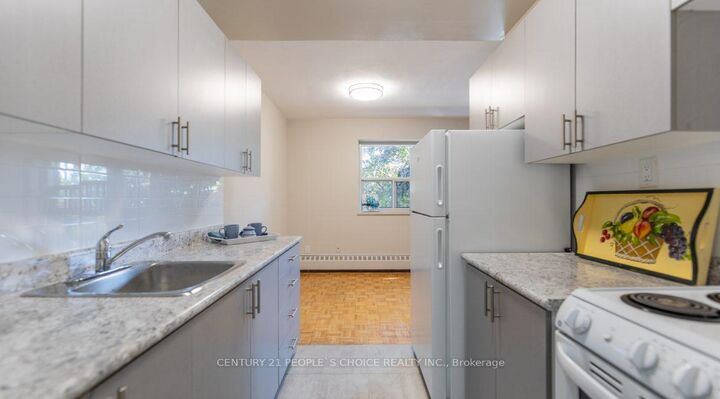 Photo de la propriété:  52 Park Street E 307  ON L5G 1M1 