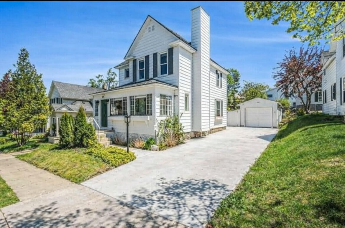 Property Photo:  617 Harvey Street  MI 49770 