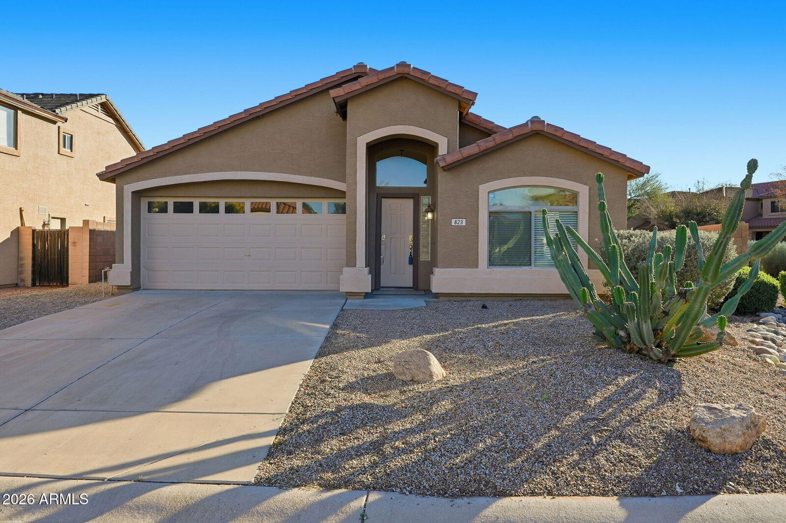 Property Photo:  823 E Mountain View Road  AZ 85143 