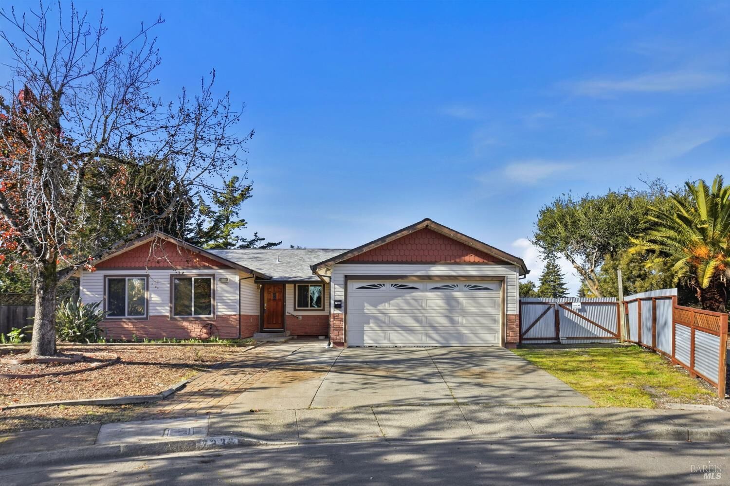 Property Photo:  7236 3401 Cadiz Court  CA 94928 