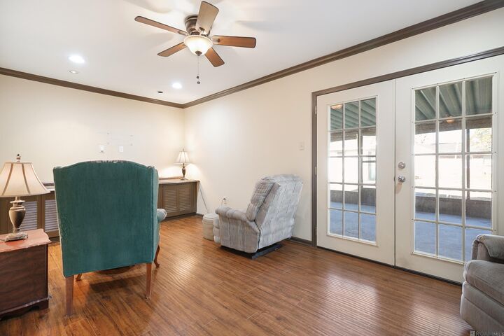Property Photo:  1981 Potwin Dr  LA 70810 
