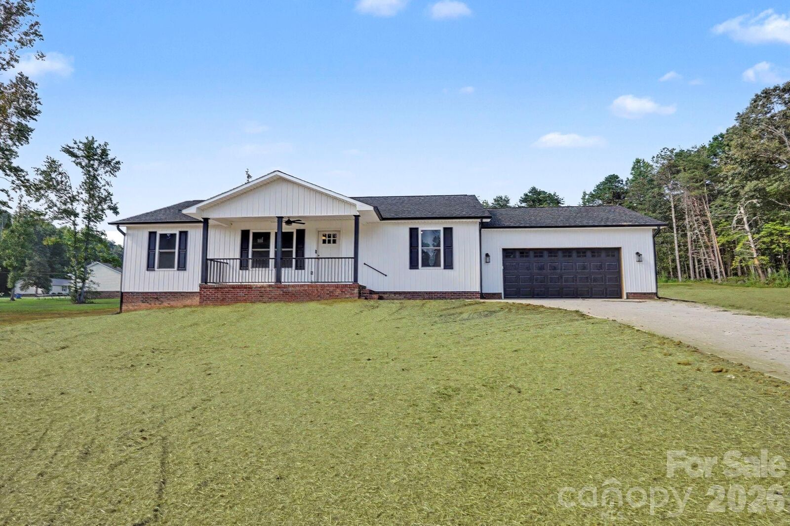 Property Photo:  3620 Arrowhead Road  NC 28150 