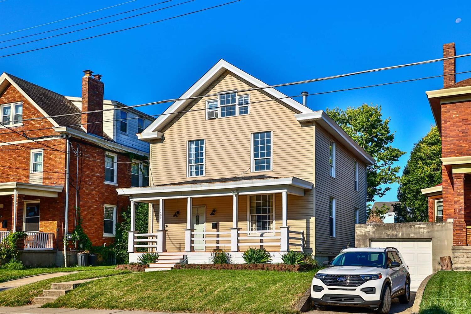 Property Photo:  4409 Sullivan Avenue  OH 45217 