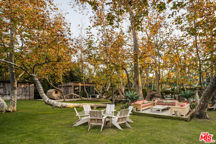 Property Photo:  6332 Busch Dr  CA 90265 