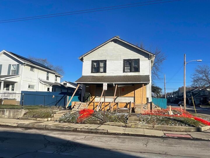 Property Photo:  1646 S 4th Street  OH 43207 