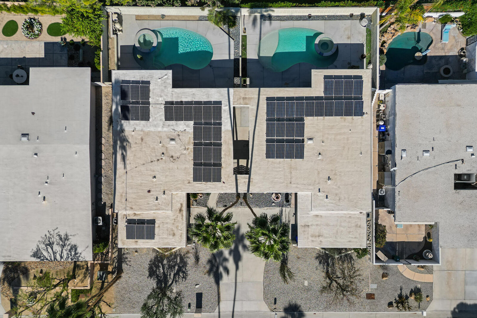 Property Photo: 73680 Buckboard Trail CA 92260