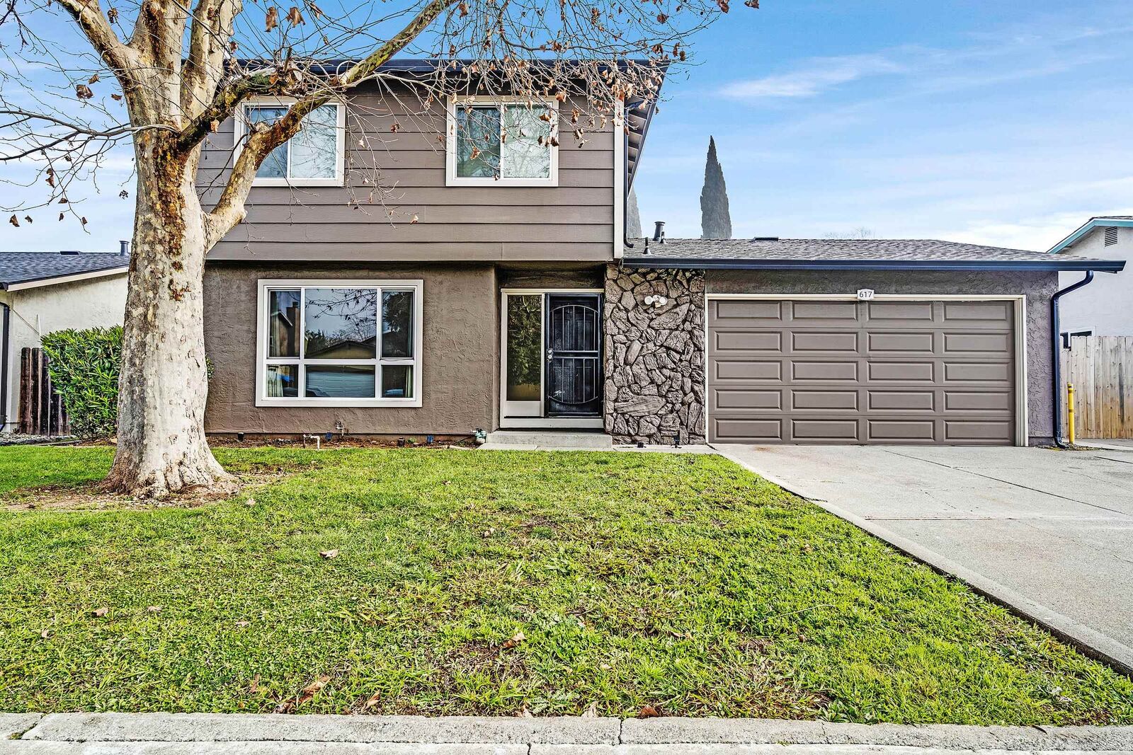 Property Photo:  617 Skylark Dr  CA 94585 