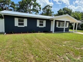 Property Photo:  318 NW Oakland Circle  FL 32548 