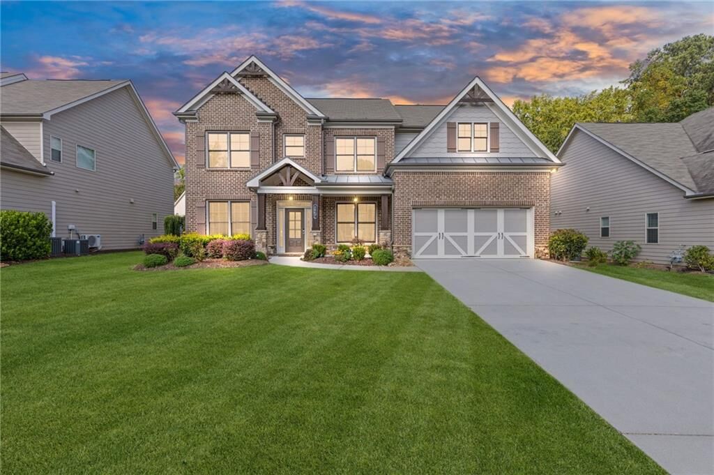 Property Photo:  4867 Hunters Grove Way  GA 30518 