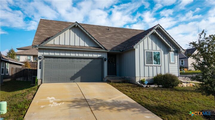 Property Photo:  5627 Jewel Curve  TX 78266 